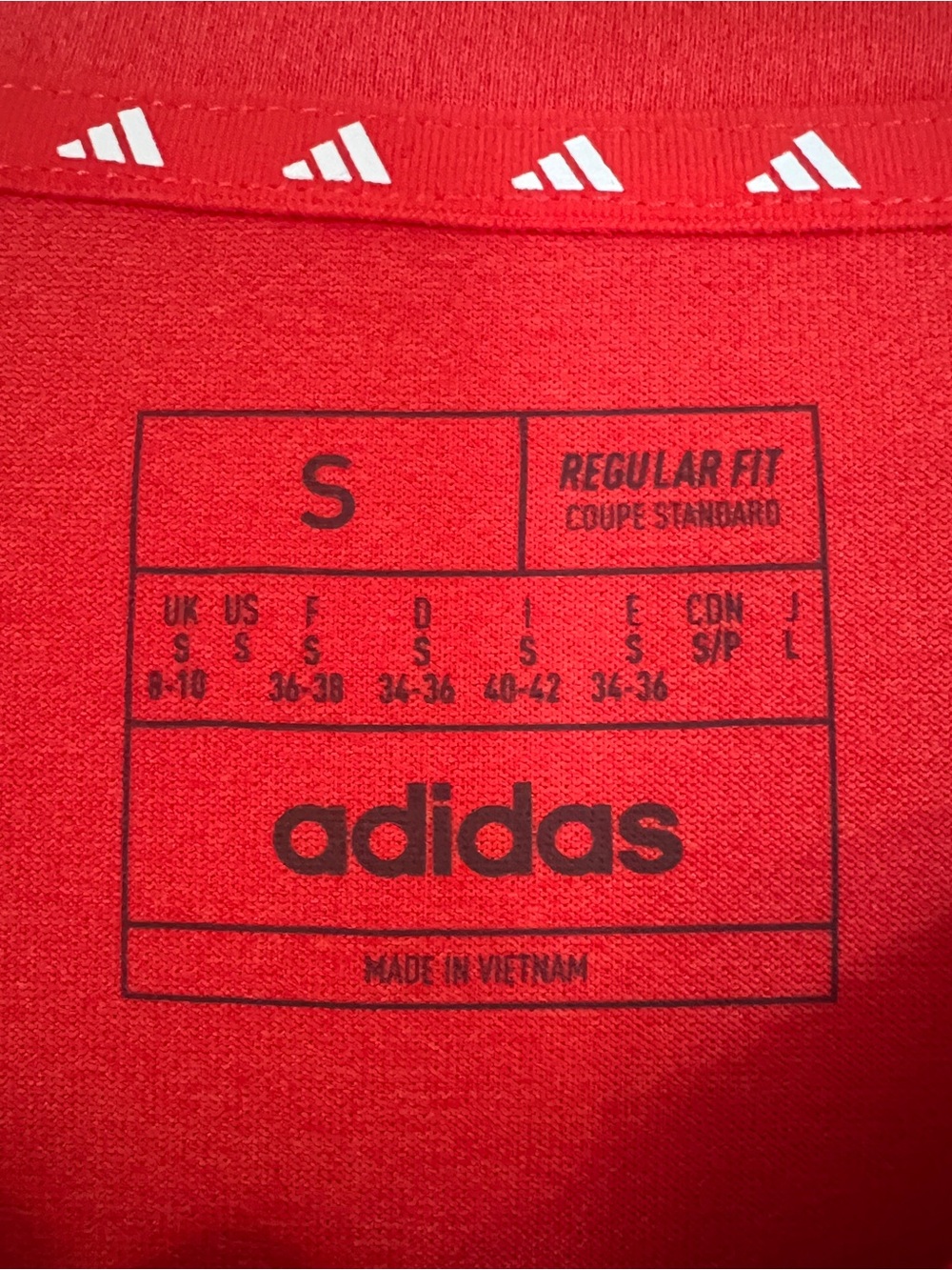 Adidas Red Short-Sleeve Athletic Woman’s Tee w/ Classic White 3-Stripes- S - Picture 3 of 9